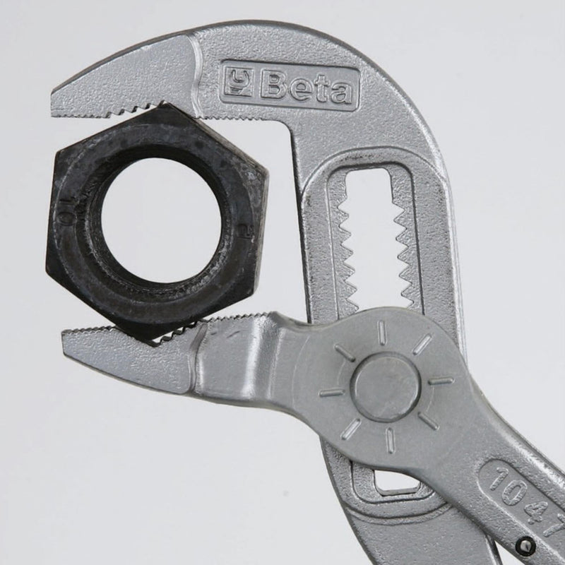 Plier Beta 1047